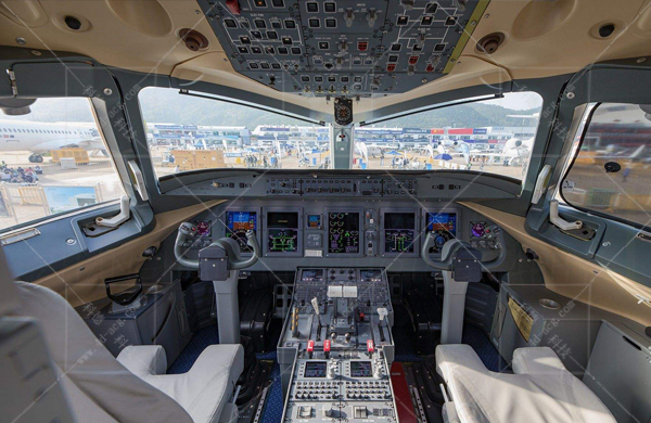 ARJ21飛機模擬駕駛